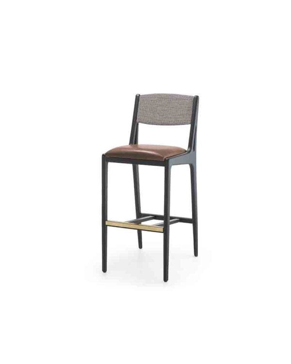 Protis Barstool